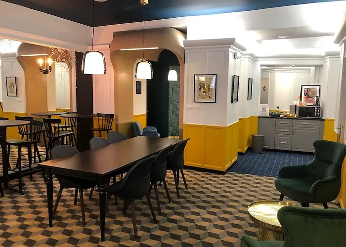 Ibis Styles Cadet Lafayette 3* Párizs