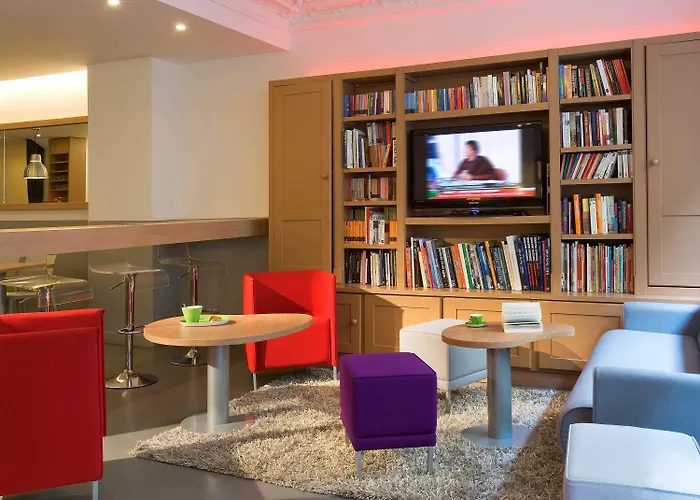 Ibis Styles Cadet Lafayette Szálloda Párizs