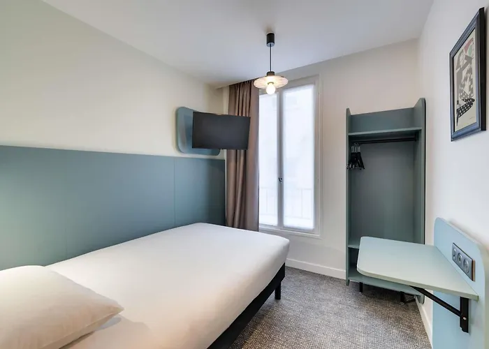 Ibis Styles Cadet Lafayette Párizs