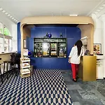 Ibis Styles Cadet Lafayette Hotell Paris