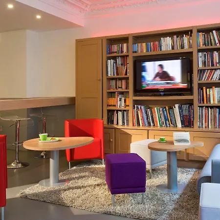 Ibis Styles Cadet Lafayette Hotel Paris