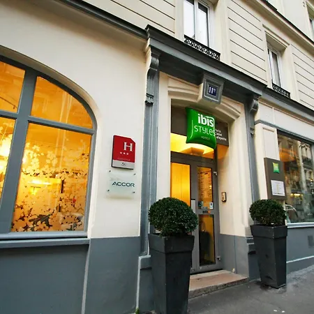 Hotel Ibis Styles Cadet Lafayette Paris