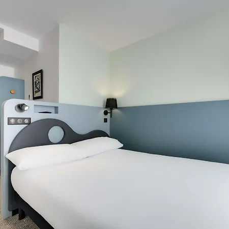 Ibis Styles Cadet Lafayette Paris