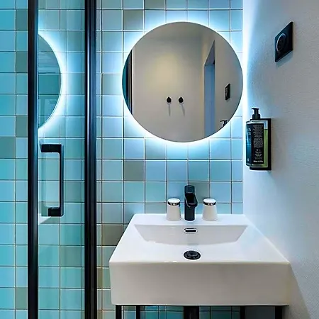 Ibis Styles Cadet Lafayette Hotel París