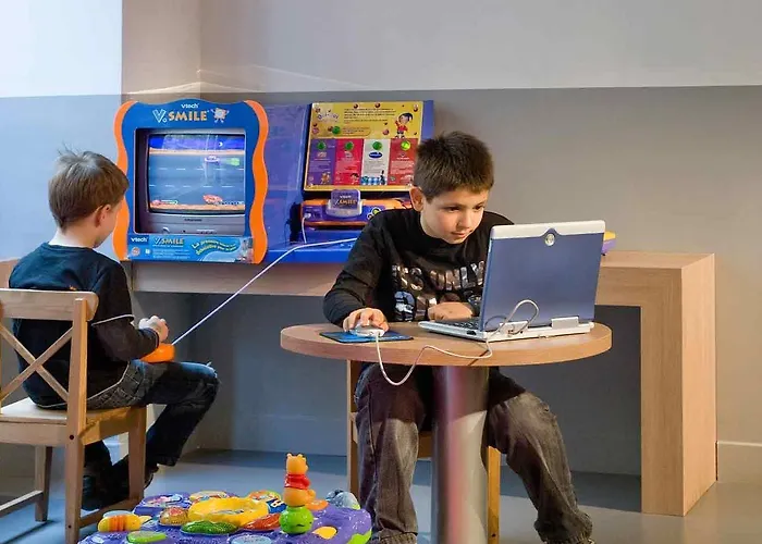 Hotel Ibis Styles Cadet Lafayette Parigi