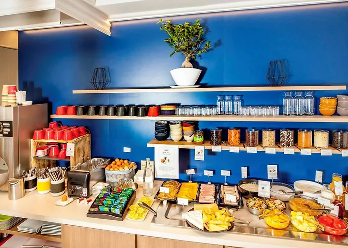 Hotel Ibis Styles Cadet Lafayette Parigi