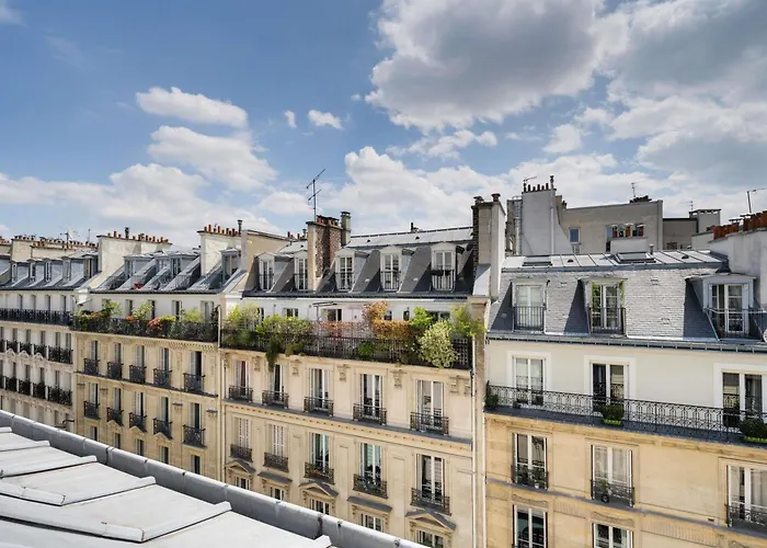 Hotel Ibis Styles Cadet Lafayette 3*