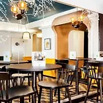 Ibis Styles Cadet Lafayette Hotel Parigi