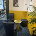 Hotel Ibis Styles Cadet Lafayette Parigi