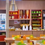 Hotel Ibis Styles Cadet Lafayette Parigi