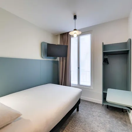 Ibis Styles Cadet Lafayette París