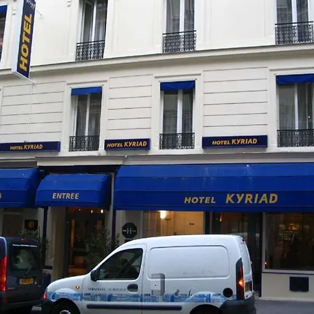 Hotel Ibis Styles Cadet Lafayette París