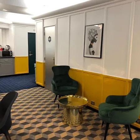 מלון Ibis Styles Cadet Lafayette פריז